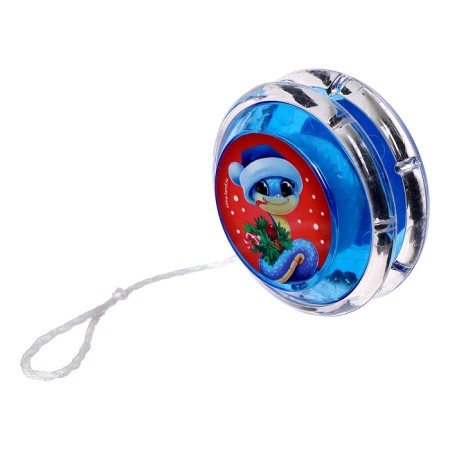 Yo-yo in the show "Play the New Year" snakes-2