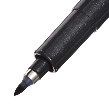 Marker Professional Liner Black, M-4
