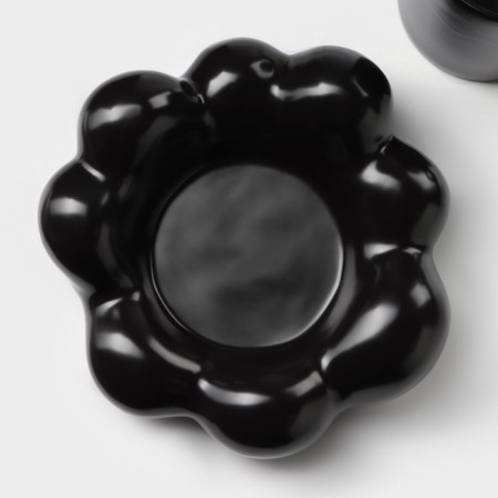 Coffee steam ceramic "chamomile", 2 items: 260 ml mug, saucer d = 17 cm, black color is black-2
