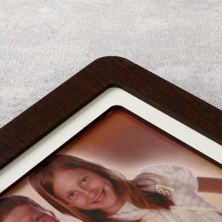 Photo frame of HDF "Our family" in 8 photos 10x15 cm (plastic screen)-2