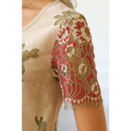 Women's dress, size 42, beige color, red-11