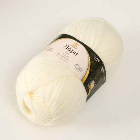 Lori yarn 45% acrylic, 30% nylon, 25% PE 170m/50g (205 - white)-1