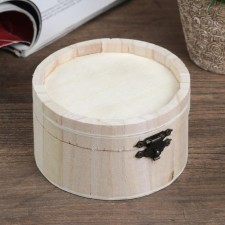 Board for painting wood round 