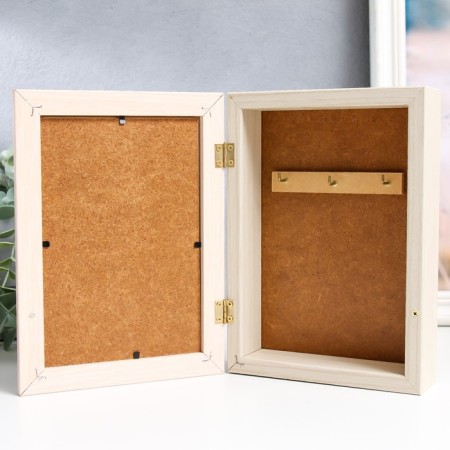 Key "White Peonies" oak milk 15x21 cm-3