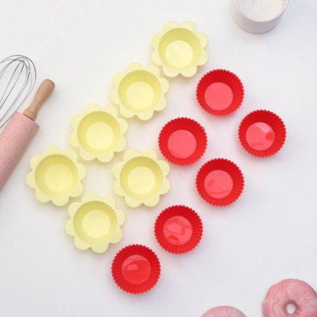 A set of baking forms “Rib. Chamomile ", silicone, 9 × 3 cm, 12 pcs, color mix-1