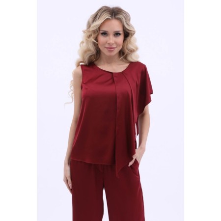 Female suit, size 42-14