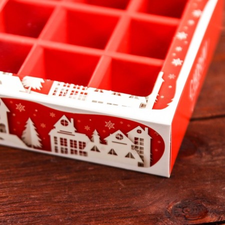 Box for 9 sweets with the shell "House of Santa Claus", 13.7 x 13.7 x 3.5 cm-2