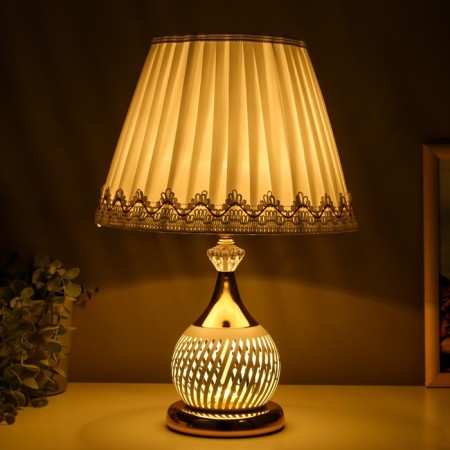 Table lamp 16434/1wt E27 40W white-gold 27.5x27.5x42 cm Risalux-2
