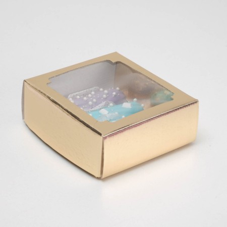 Box the team, cover is, with a window, gold, 14.5 x 14.5 x 6 cm