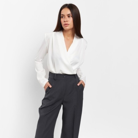 Women's blouse with a drapician Mist: Classic Collection p. 42, Ecrew color