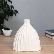 VAZA Ceramics Table 