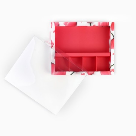 Box for 4 sweets and chocolate with cells "Tulips" 18.8 x 15.7 x 3 cm-1