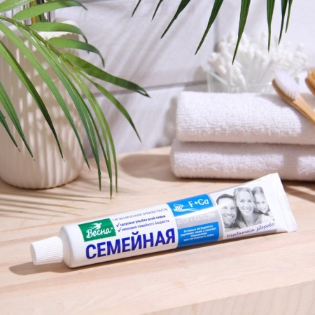 Toothpaste spring family fluorine + calcium, 90 g-1