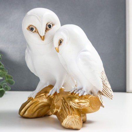 Polystone souvenir "White owls on the Golden Crap" 19x12x16 cm-2