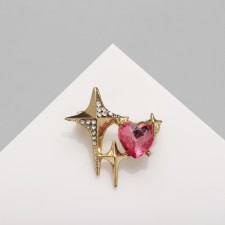 Brooch 
