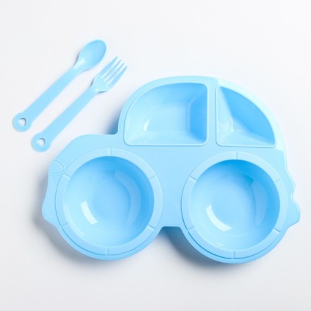 Set of dishes: 3 objects, plate, fork, spoon, color mix-1