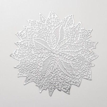 Serving napkin on the Venice table, d = 38 cm, silver color-3