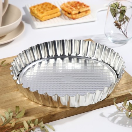 Classic baking uniform, 28 × 4.5 cm, removable bottom