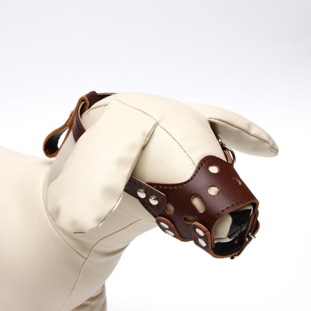Muzzle of pressed leather adjustable, No. 1, DN 4.5 cm, ohm 13-20 cm, brown