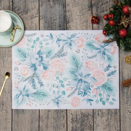 New Year's napkin on the Christmas Flowers table, 30x40cm