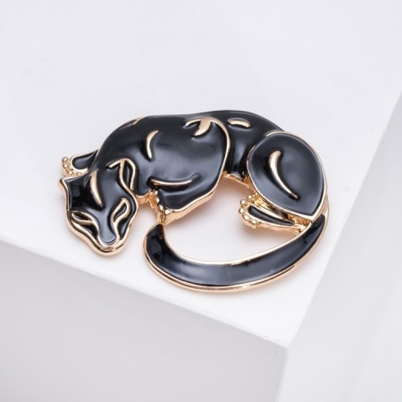 Panther brooch, black color in gold-3