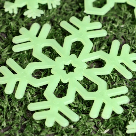 A set of luminous decor "snowflakes"-2