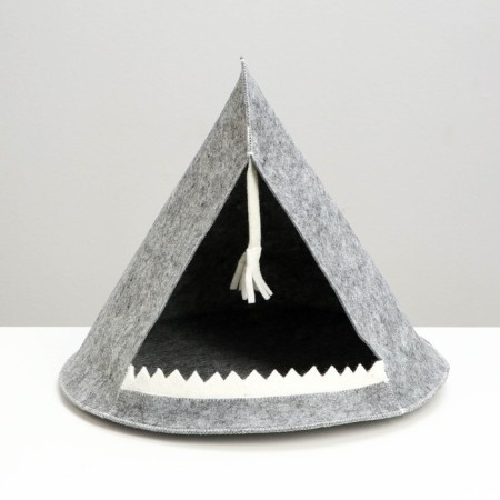 Animal house from felt "cone with a toy", 45 x 45 cm-1