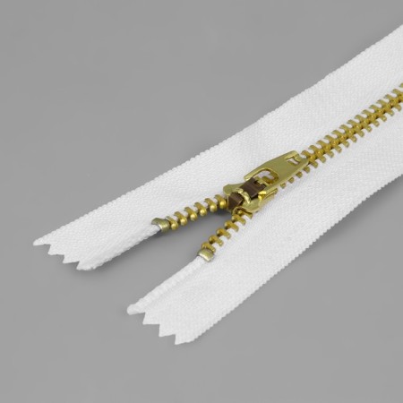 Metal zipper, No. 4, non -proceeding, automatic lock, 14 cm, white/gold color-1