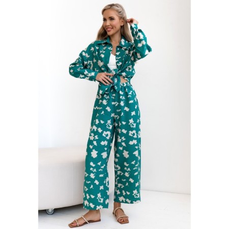 Female suit, size 42-44-3