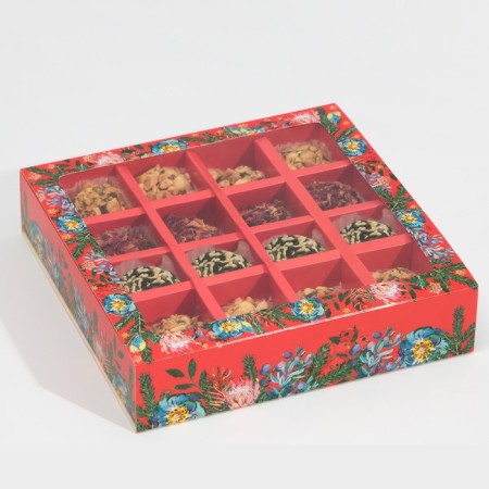 Box for 16 sweets with “Bright New Year” cells 17.7 x 17.7 x 3.8 cm, New Year-2