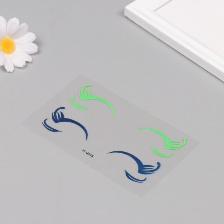 Plastic sticker on the face "Arrows. Coquette" 13x13.5 cm-2