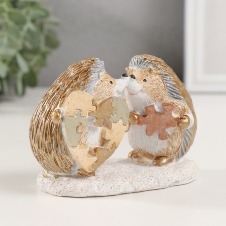 Souvenir Polystone "The Hedgehogs Found Found each other" 10.5x5x7.5 cm-1