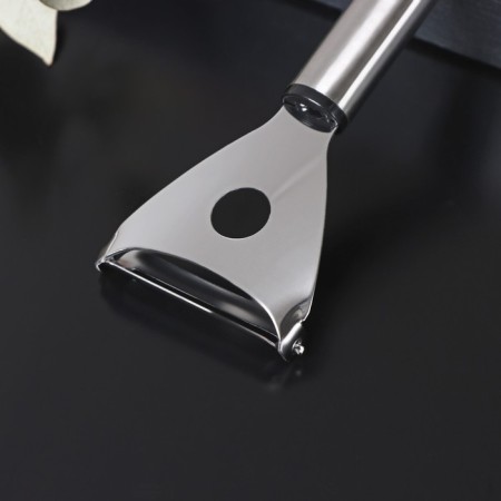 Fargo shares, 17.5 × 5 × 2 cm, stainless steel-1