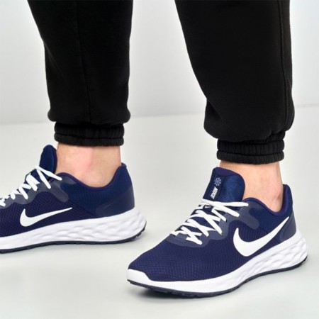 Cunning male Nike Revolution 6 NN DC3728 401, size 9.5 US-6