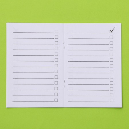 Notepad A6, 16 l. "List of important faces" 18+-2