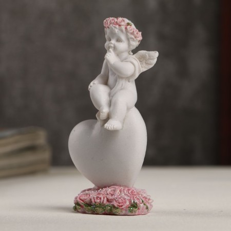 Polystone souvenir "Snowty Angel in a pink veneer on the heart" 8.5x4.3x2.2 cm-1