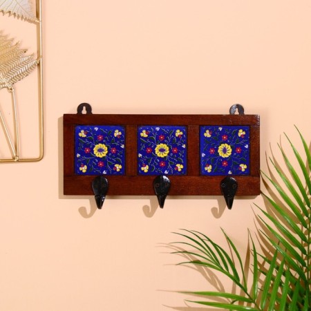 Hanger "patterns" wood, 3 hooks-3