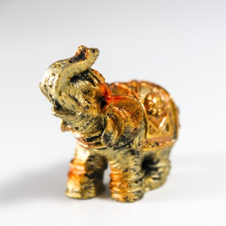 Polystone souvenir "Little Elephant with Rose on the Popon" 3.5x4x2 cm-4