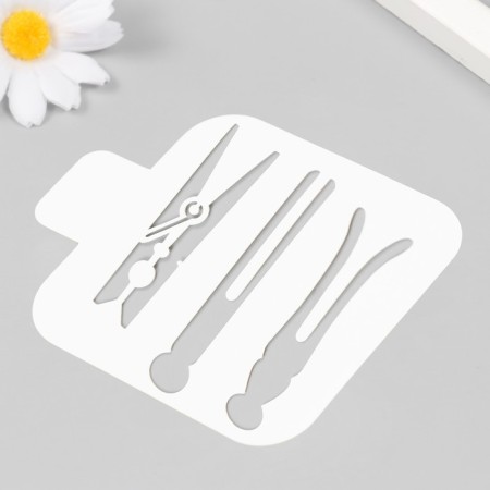 Plastic stencil "clothespins" 9x9 cm-1