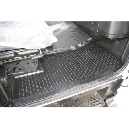 Rugs in the salon MAZ 6430 3 pcs. (polyurethane)-1