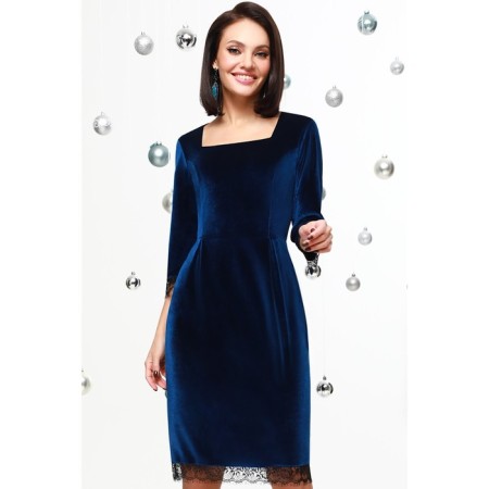 Female dress "incredibly feminine", size 46