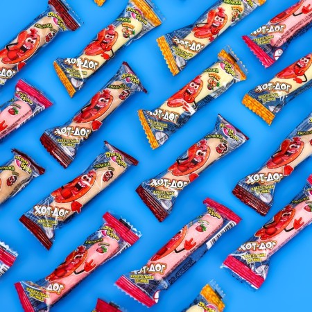 Chewing gum "hot dog" with sour powder, assorted, bank, 7 g-2