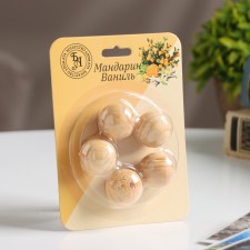 A set of wooden aromashariks 