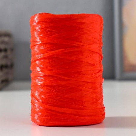 Yarn "for knitting mochecks" 100% polypropylene 400m/100 ± 10 g in the shape of a cylinder (red)