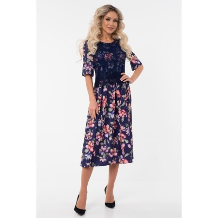 Women's dress, size 42