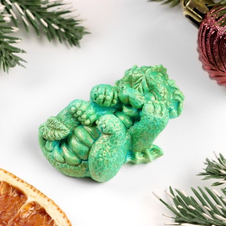 Figure with the suspension "Dragon Fred" Saladovaya with turquoise, 5x3x2cm