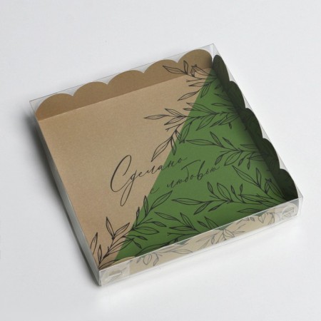 Bearbox, confectionery packaging with PVC lid, “craft”, 18 x 18 x 3 cm-1