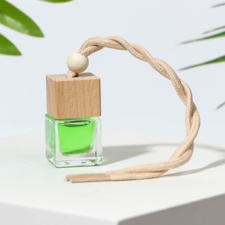 The flavor suspended in the bottle size XXL "Apple Juice", 10ml-1