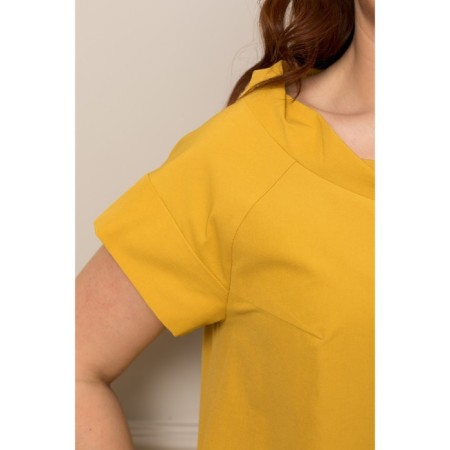 Women's dress, size 52-4
