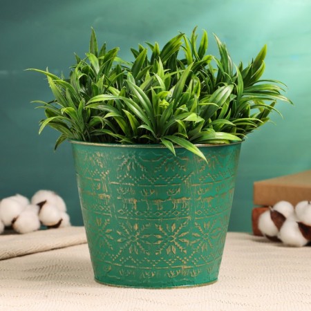 Kashpo "Deer and Snowflakes" Green with gilding, 17x17x14cm